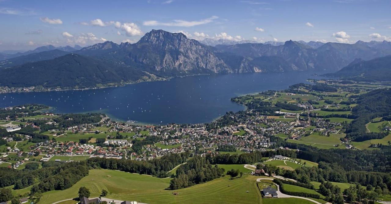 Auszeit Am Traunsee Altmuenster Exterior photo